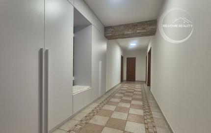 NA PRENÁJOM veľkometrážny 2-iz. byt (80m2) v meste Bratislava-Ružinov