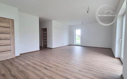 REZERVOVANÝ 4-iz. rodinný dom v štandarde v obci Kyselica okres Dunajská Streda