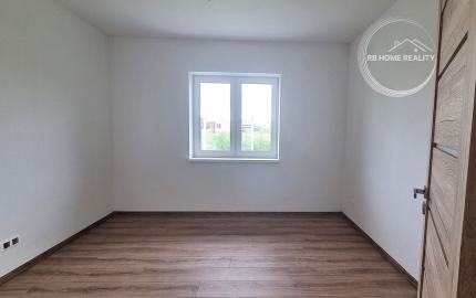 REZERVOVANÝ 4-iz. rodinný dom v štandarde v obci Kyselica okres Dunajská Streda