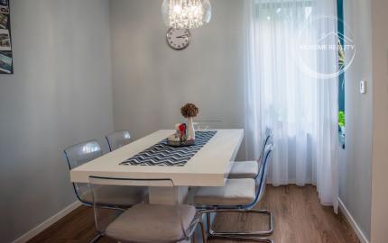 REZERVOVANÝ moderný 4-iz. rodinný dom s dvojgarážou, terasou a záhradou Báč - Kyselica, okr. Dun. Streda