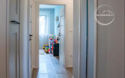 REZERVOVANÝ moderný 4-iz. rodinný dom s dvojgarážou, terasou a záhradou Báč - Kyselica, okr. Dun. Streda