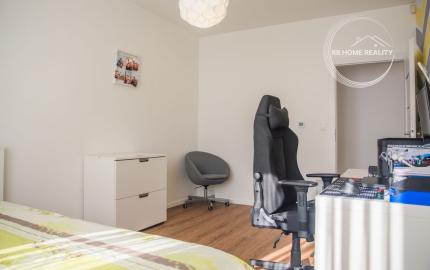 REZERVOVANÝ moderný 4-iz. rodinný dom s dvojgarážou, terasou a záhradou Báč - Kyselica, okr. Dun. Streda