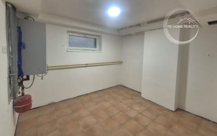 NA PREDAJ 5-iz. byt 264 m² v rodinnom dome so suterénom na bývanie aj podnikanie v meste Šamorín, časť Mliečno