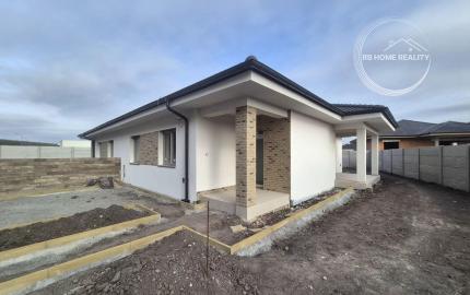 NA PREDAJ - Novostavba 4-iz. rodinného domu v dvojdome vo vyhľadávanej lokalite Florida Villa Park, Dunajská Streda