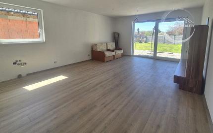  NA PREDAJ – Novostavba 4-iz. rodinného domu vo  Vojke nad Dunajom (okres Dunajská Streda)