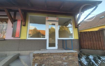 NA PRENÁJOM 24m² kancelársky/obchodný priestor v Podunajských Biskupiciach