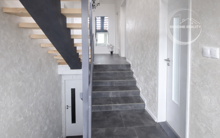 NA PREDAJ 6- izbový rodinný dom v obci Veľké Dvorníky okres  Dunajská Streda