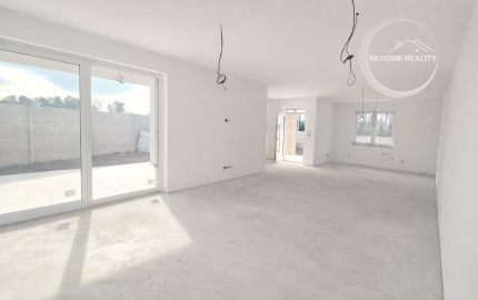 ZNÍŽENÁ CENA! NA PREDAJ - Novostavba 4-iz. dvojdom vo vyhľadávanej lokalite Florida Villa Park, Dunajská Streda