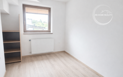 NA PREDAJ 5-iz. byt 339m² so suterénom na bývanie aj podnikanie v meste Šamorín, časť Mliečno