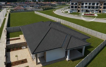 ZNÍŽENÁ CENA! NA PREDAJ - Novostavba 4-iz. dvojdom vo vyhľadávanej lokalite Florida Villa Park, Dunajská Streda