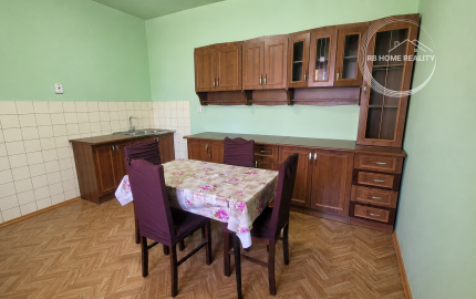 REZERVOVANÝ 3-izbový rodinný dom v pôvodnom stave – Štvrtok na Ostrove, okres Dunajská Streda