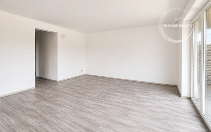 Na PREDAJ moderný 4-izbový rodinný dom s garážou a krytou terasou – novostavba Kyselica