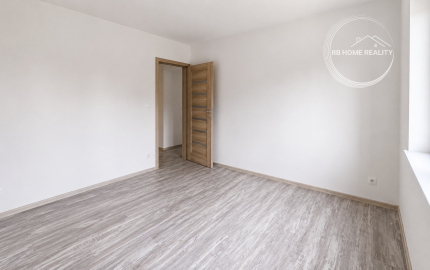 Na PREDAJ moderný 4-izbový rodinný dom s garážou a krytou terasou – novostavba Kyselica