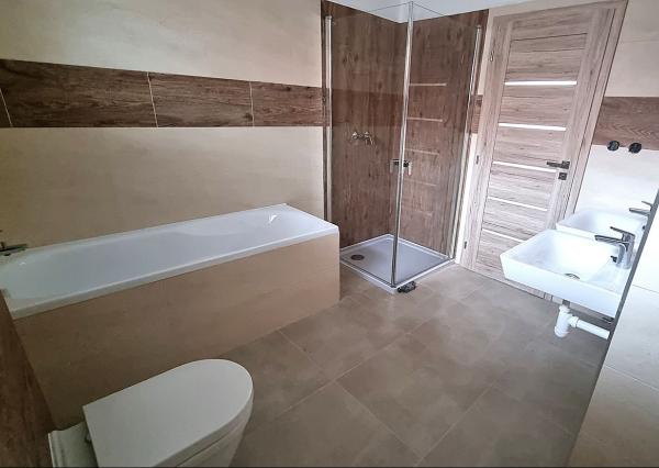 REZERVOVANÝ 4-iz. rodinný dom v štandarde v obci Kyselica okres Dunajská Streda