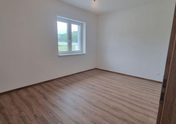 REZERVOVANÝ 4-iz. rodinný dom v štandarde v obci Kyselica okres Dunajská Streda