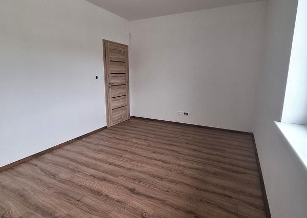 REZERVOVANÝ 4-iz. rodinný dom v štandarde v obci Kyselica okres Dunajská Streda