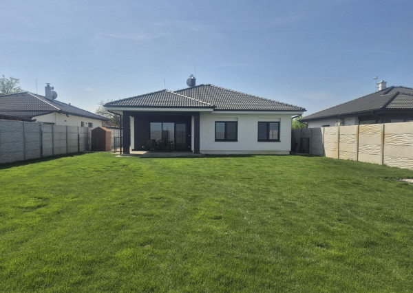 REZERVOVANÝ 4-iz.rodinný dom v obci Šuľany – Horný Bar, okres Dunajská Streda