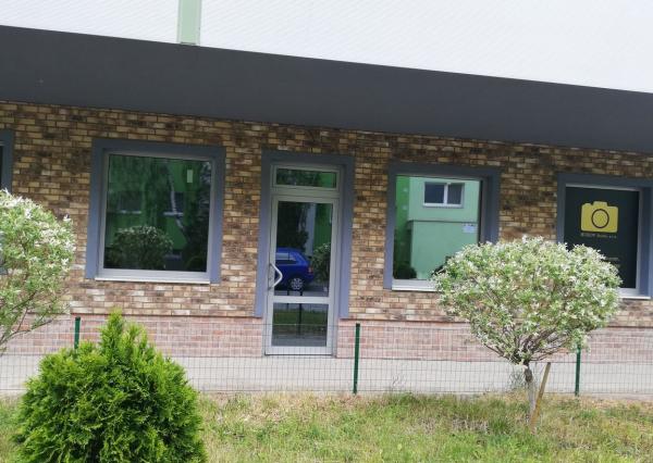 NA PRENÁJOM 55 m² kancelársky / obchodný priestor v centre mesta Šamorín