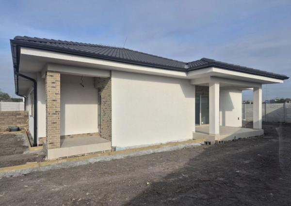 NA PREDAJ - Novostavba 4-iz. rodinného domu v dvojdome vo vyhľadávanej lokalite Florida Villa Park, Dunajská Streda