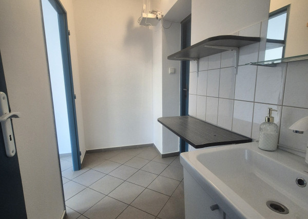 NA PRENÁJOM 24m² kancelársky/obchodný priestor v Podunajských Biskupiciach