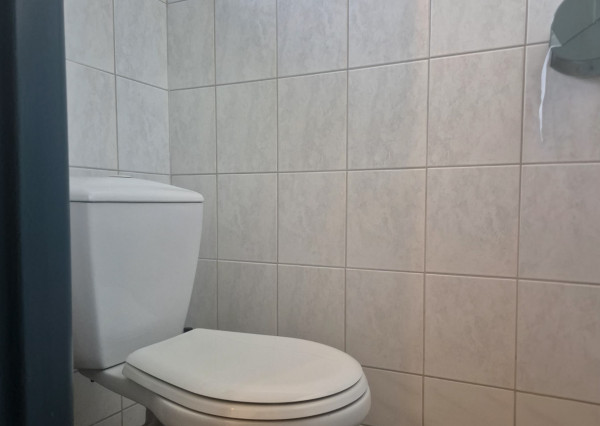 NA PRENÁJOM 24m² kancelársky/obchodný priestor v Podunajských Biskupiciach