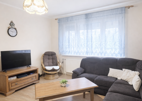 NA PREDAJ 3-izbový byt 64m²v Petržalke - Bratislava V