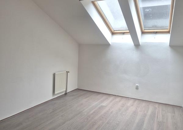 NA PRENÁJOM  priestor 24m2  v centre mesta Šamorín