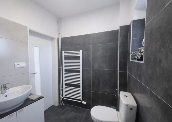 NA PREDAJ 6- izbový rodinný dom v obci Veľké Dvorníky okres  Dunajská Streda