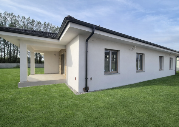 ZNÍŽENÁ CENA! NA PREDAJ - Novostavba 4-iz. dvojdom vo vyhľadávanej lokalite Florida Villa Park, Dunajská Streda