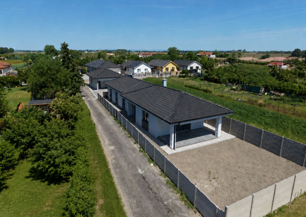 Na PREDAJ moderný 4-izbový rodinný dom s garážou a krytou terasou – novostavba Kyselica