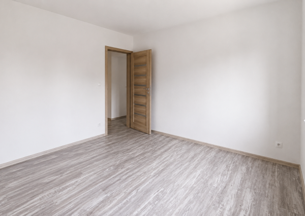 Na PREDAJ moderný 4-izbový rodinný dom s garážou a krytou terasou – novostavba Kyselica