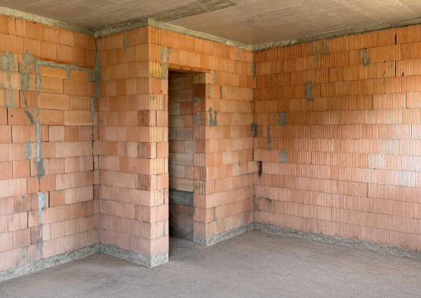 NA PREDAJ | Rozostavaný rodinný dom 266 m² | Veľký pozemok 2 961 m² | Veľký Meder, okres Dunajská Streda