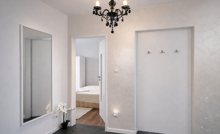 NA PREDAJ PRIESTRANNÝ 6-IZBOVÝ DOM | 195 m² | bývanie aj podnikanie | Veľké Dvorníky - fotografia 10