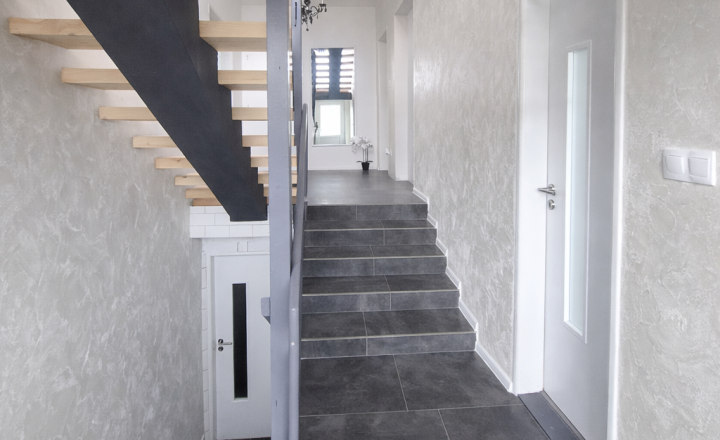 NA PREDAJ PRIESTRANNÝ 6-IZBOVÝ DOM | 195 m² | bývanie aj podnikanie | Veľké Dvorníky - fotografia 11