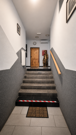NA PRENÁJOM KANCELÁRSKY PRIESTOR 35 m² | centrum Šamorína | nájom 330 € vrátane réžií - fotografia 4