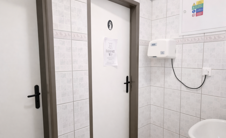 NA PRENÁJOM KANCELÁRSKY PRIESTOR 35 m² | centrum Šamorína | nájom 330 € vrátane réžií - fotografia 7