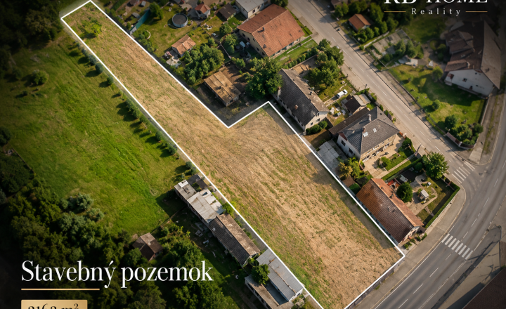 NA PREDAJ INVESTIČNÝ POZEMOK 2 164 m² | centrum Veľkého Medera | široké možnosti výstavby - fotografia 1