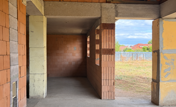 NA PREDAJ | Rozostavaný rodinný dom 266 m² | Veľký pozemok 2 961 m² | Veľký Meder, okres Dunajská Streda - fotografia 9