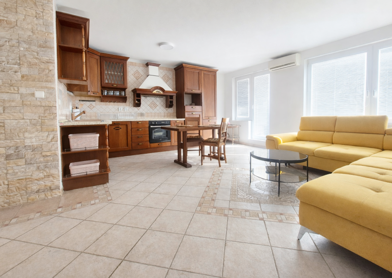 NA PREDAJ NADŠTANDARDNÝ 2-IZBOVÝ BYT 86 m² | po kompletnej rekonštrukcii | Ružinov – Trnávka