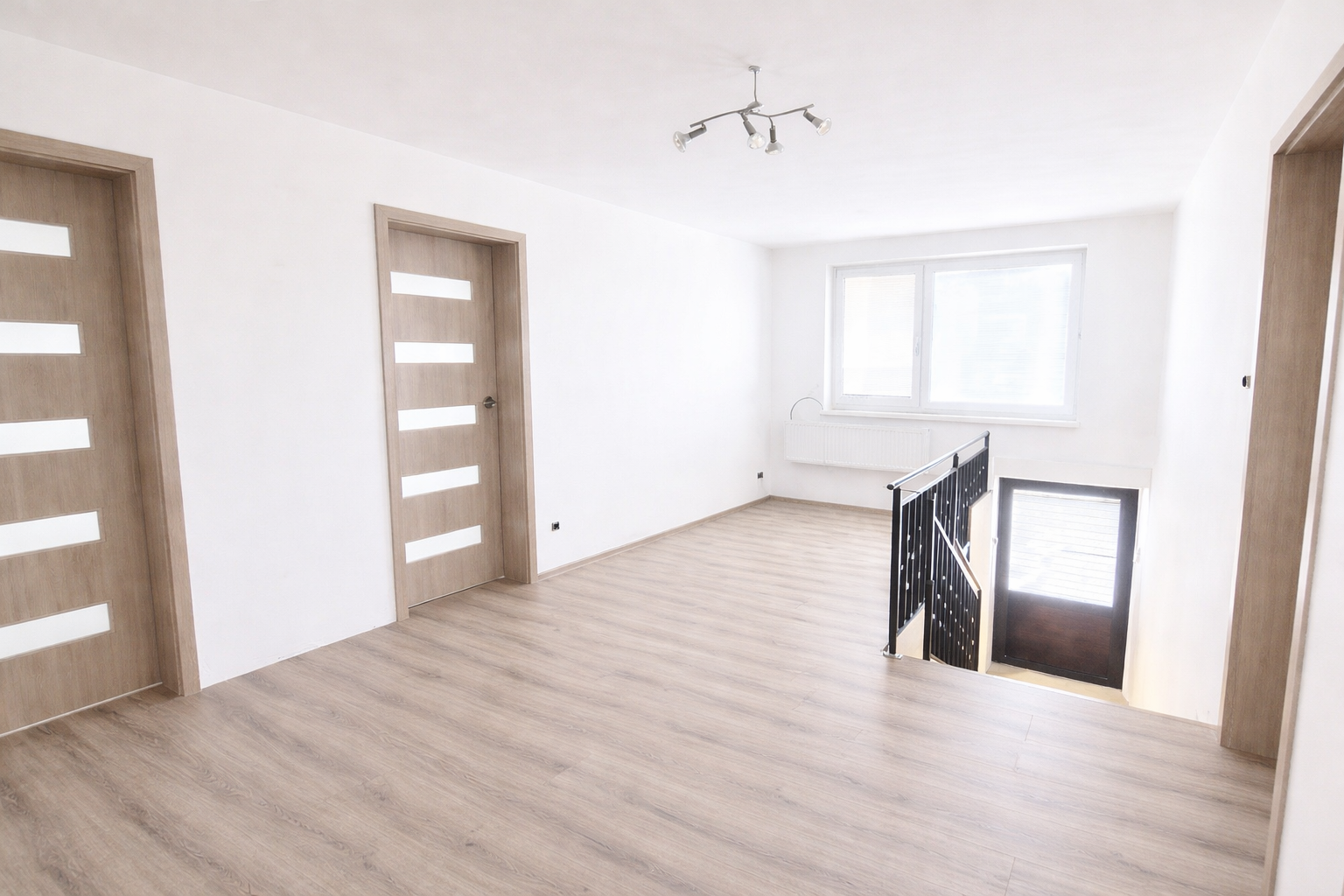 NA PREDAJ | 3-izbový byt | 2 bytové jednotky | bývanie aj podnikanie | Šamorín – Mliečno
